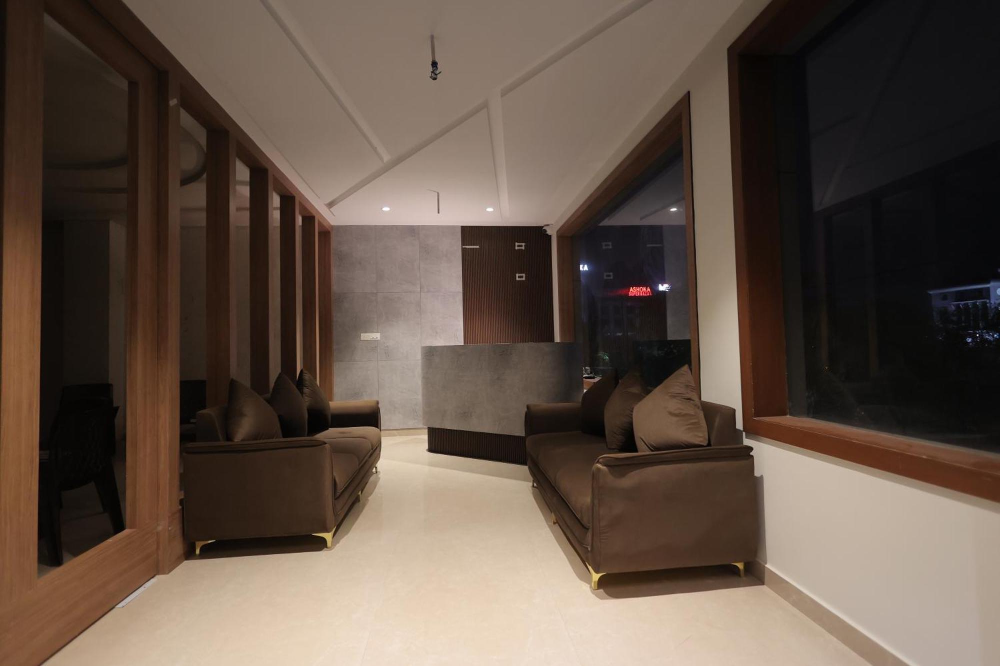 Hotel Regal Palm Moradabad Exterior foto